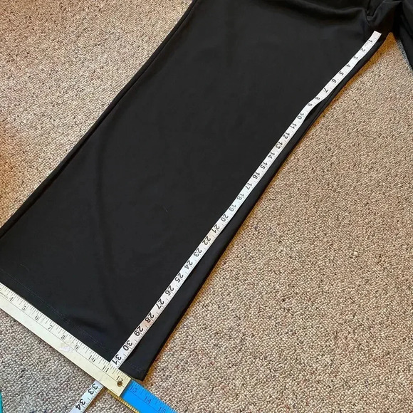 Find me plus Wide Leg Stretch Casual Black Jumpsuit Women Plus Size 1X/3X - Picture 4 of 10